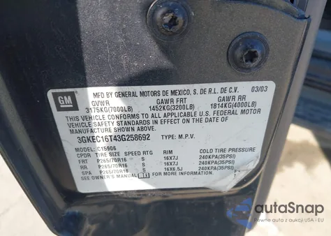 2003 GMC Yukon Xl 1500 Slt z USA, uszkodzony, nr VIN 3GKEC16T43G258692